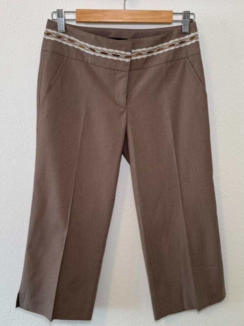 Vintage Bebe Low Rise Capris Gaucho Y2K | Made in USA | Size S Ribbon Detail